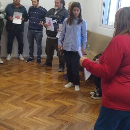 Entregas de diploma cierre de taller